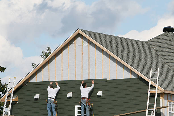 Professional Siding technician working in Broad Top, PA